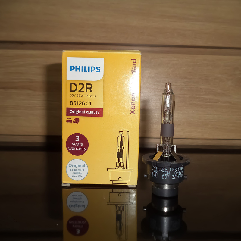 Bóng đèn Philips Xenon Standard D2R 4200K