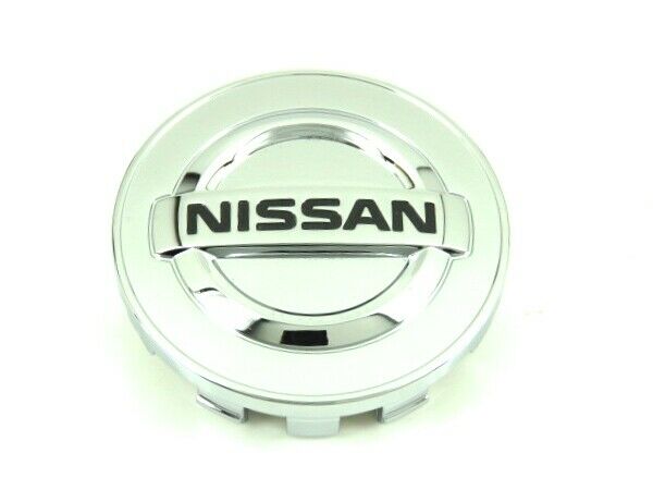 Chụp đầu moay ơ Nissan Sunny 2015