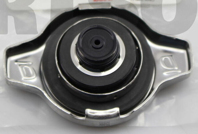 Nắp két nước Toyota Vios 2013