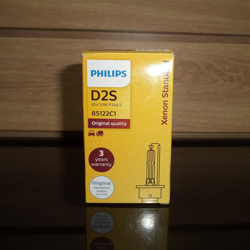 Bóng đèn Philips Xenon Standard D2S 4200K