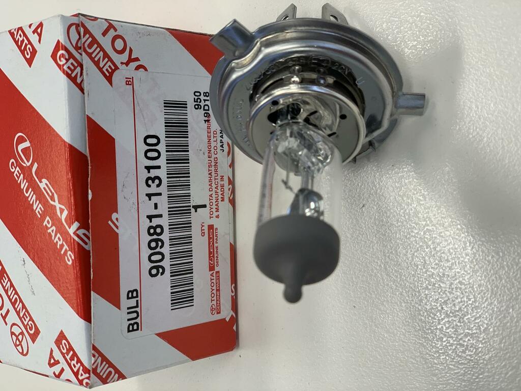 Bóng đèn pha Toyota
