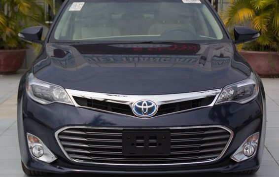 Ba đờ sốc trước Avalon