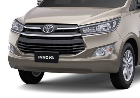 Ca lăng Innova V 2016