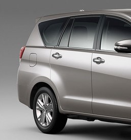 Cánh cửa sau Innova 2016 (LH)