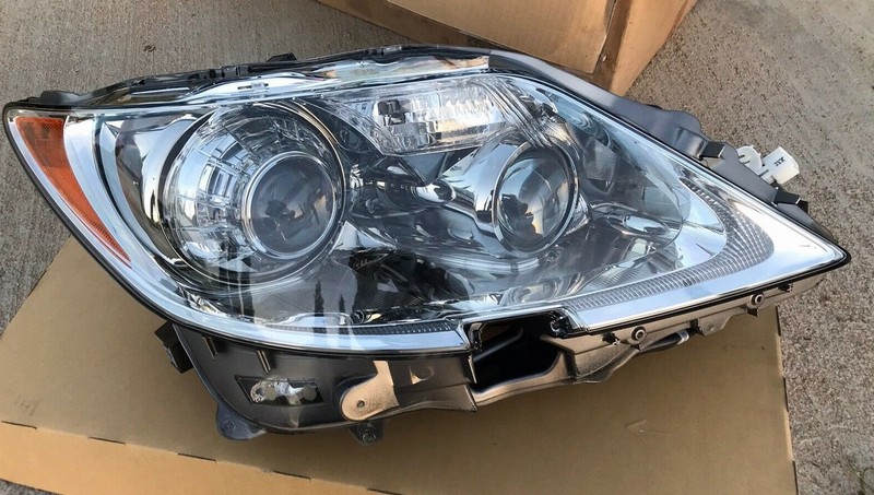 Đèn pha Lexus LS460 2007 RH