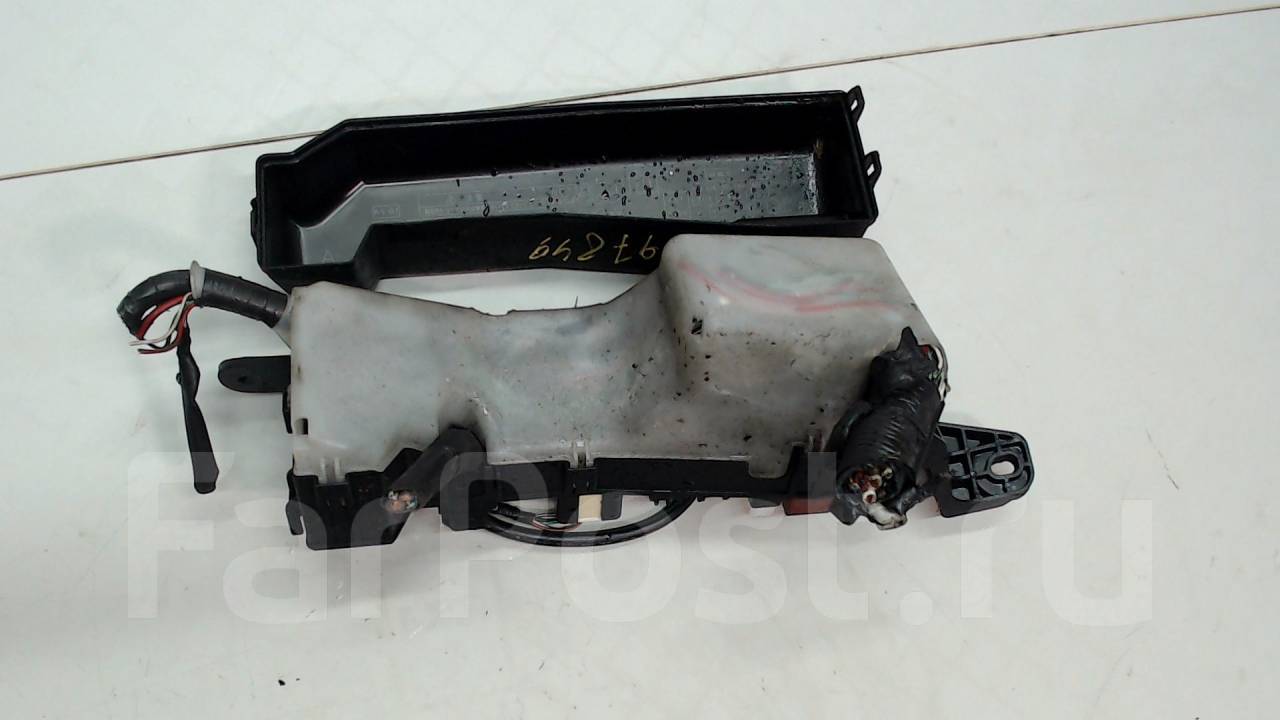 Vỏ hộp cầu chì Altis 2006