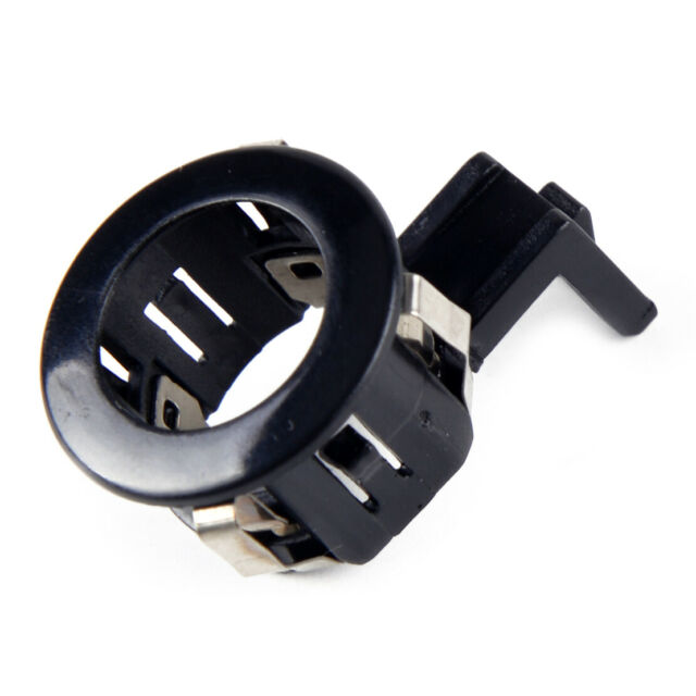 Nắp đậy cảm biến khoảng cánh trước Camy 2007-2010