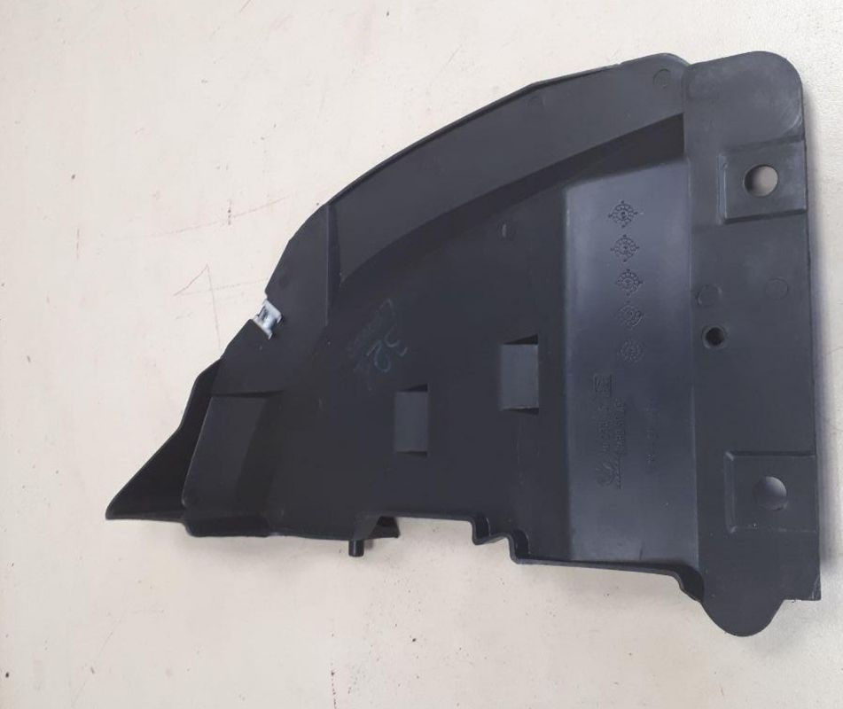 Chắn bùn ba đờ sốc trước Daewoo Lanos