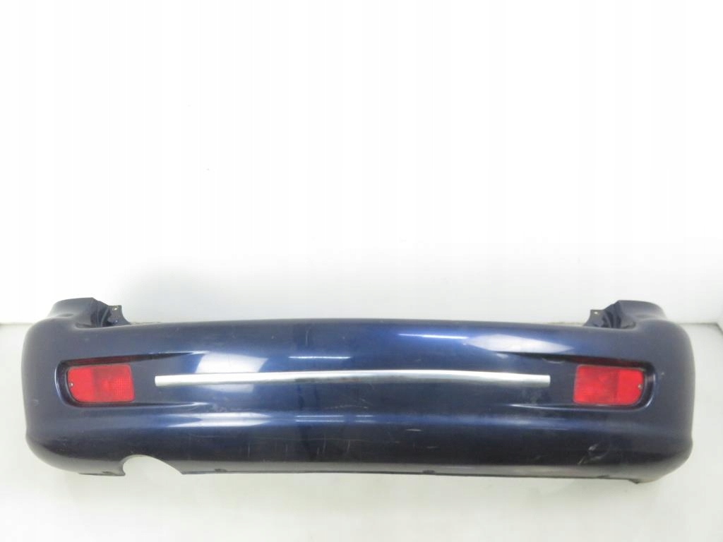 Ba đờ sốc sau Chevrolet Vivant