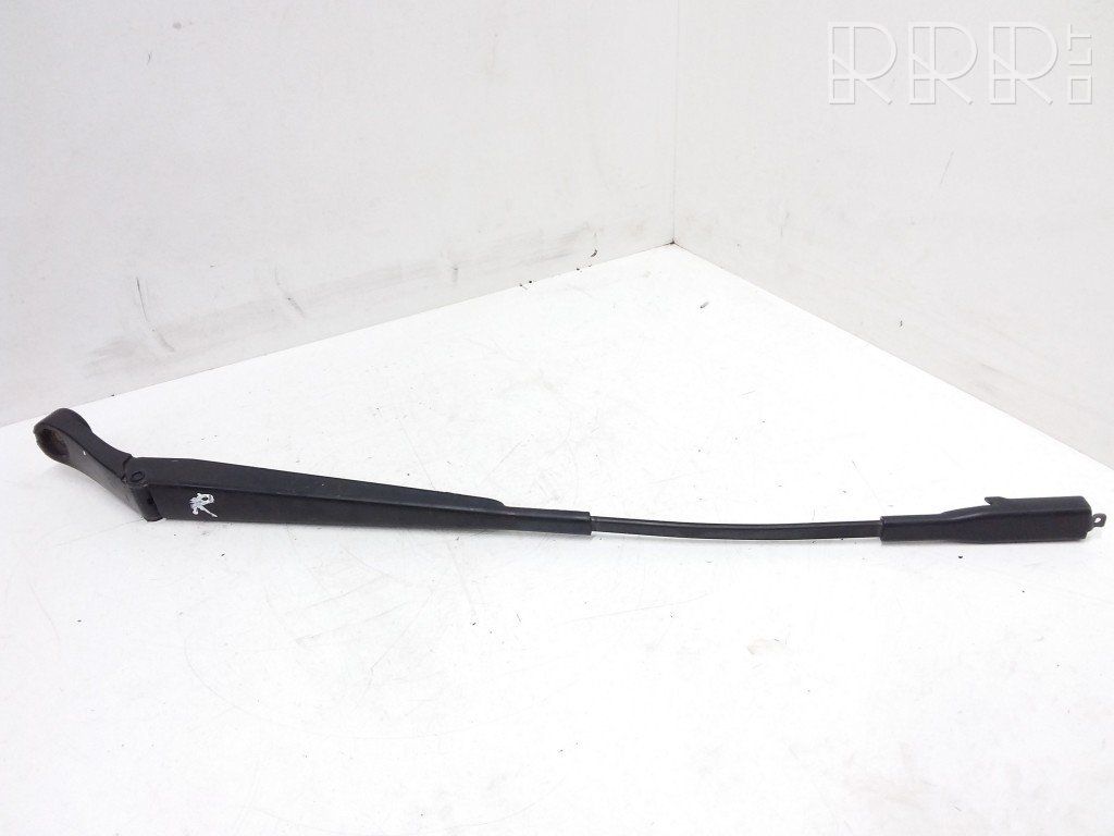 Cần gạt mưa phải Hyundai I30