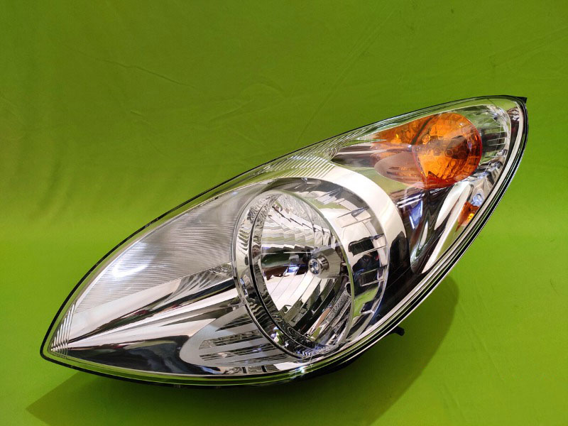 Đèn pha bên trái Hyundai i20