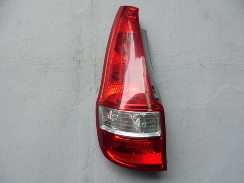 Đèn hậu bên trái Hyundai i30 (cả bóng)