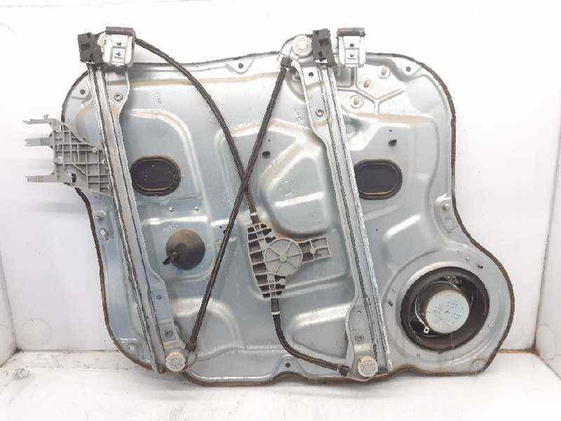Giá nâng kính cửa trước bên phải Hyundai Santafe 2006
