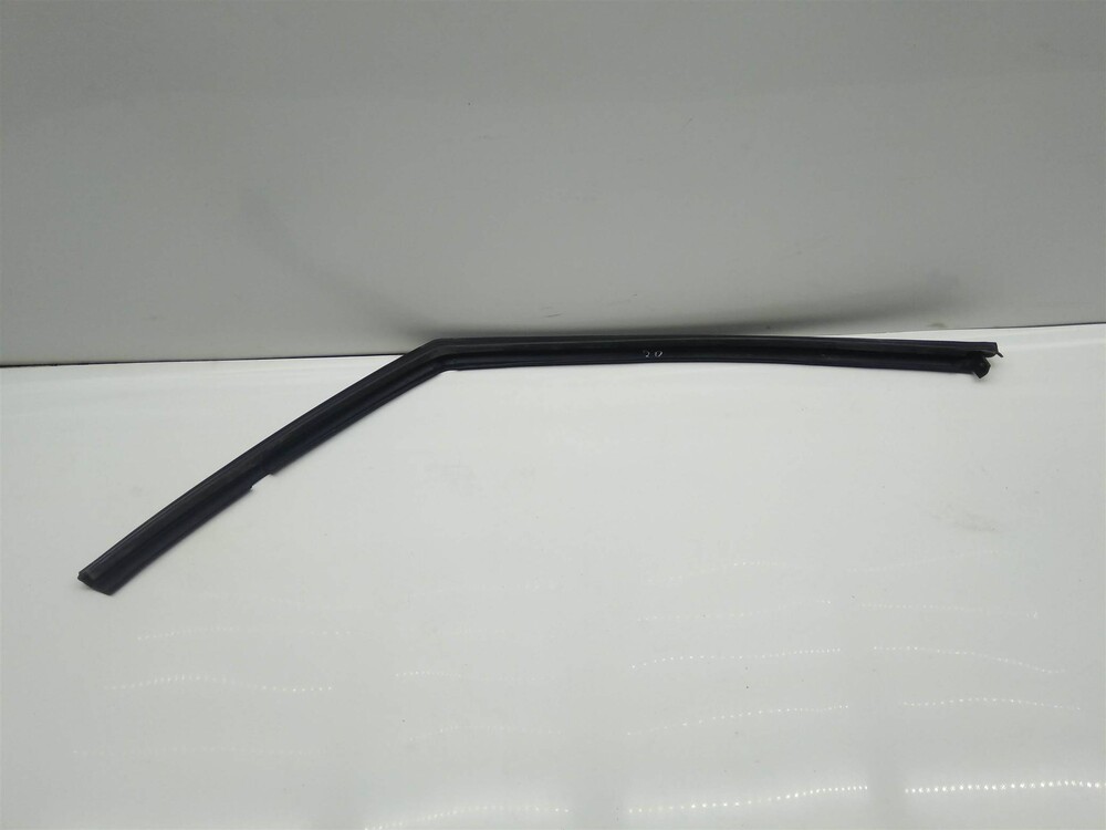 Gioăng cánh cửa sau trên bên phải Daewoo Lacetti