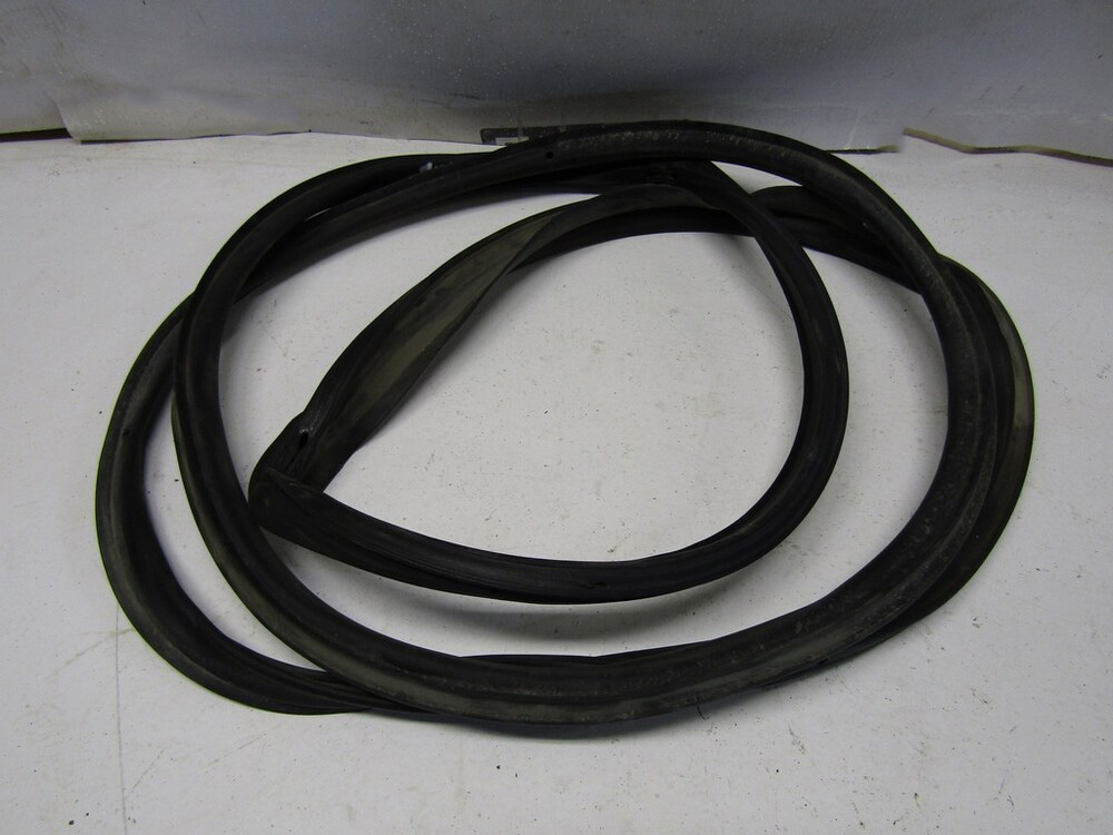 Gioăng cánh cửa sau bên trái Daewoo Lacetti
