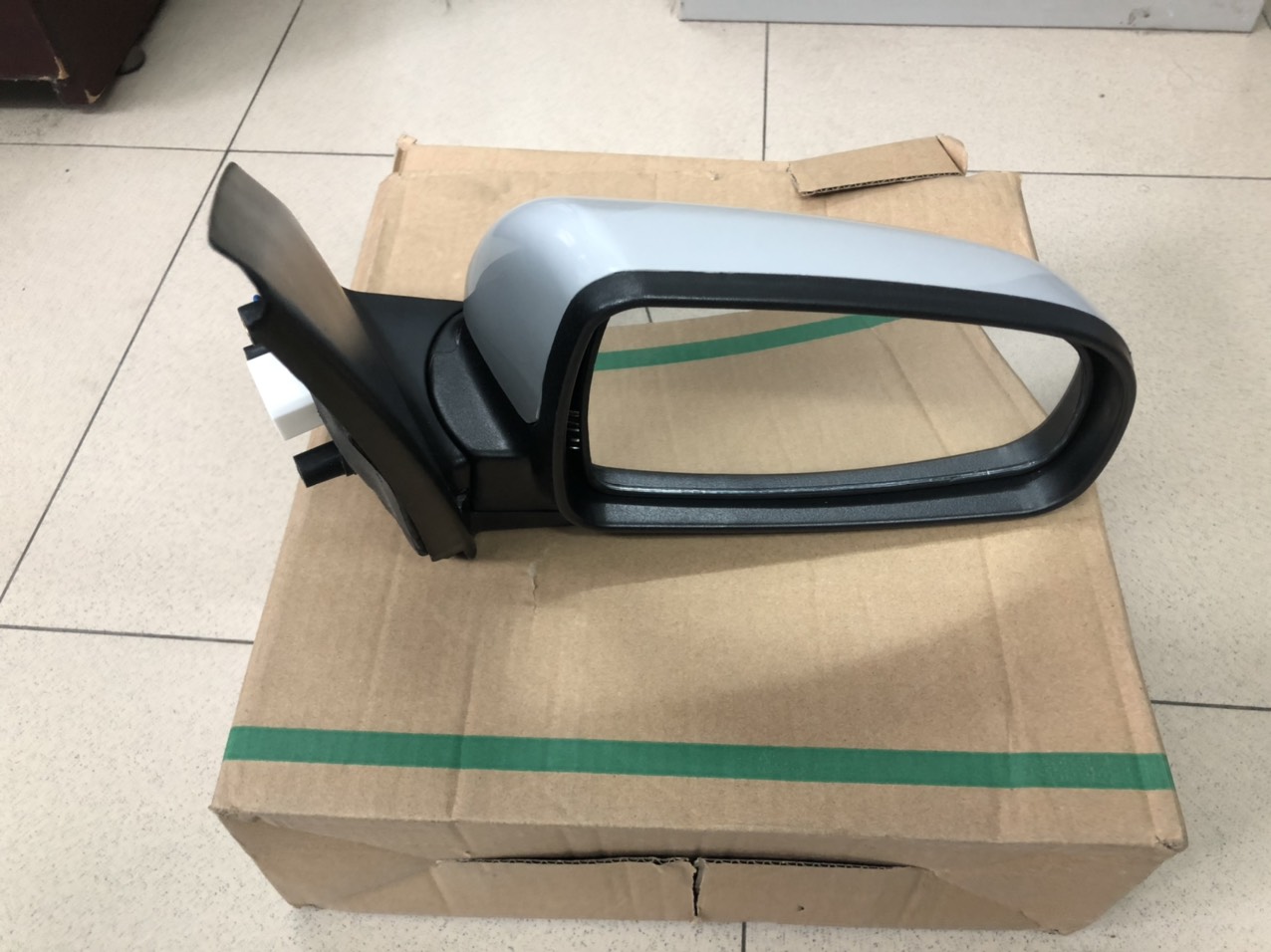 Gương chiếu hậu Daewoo Gentra