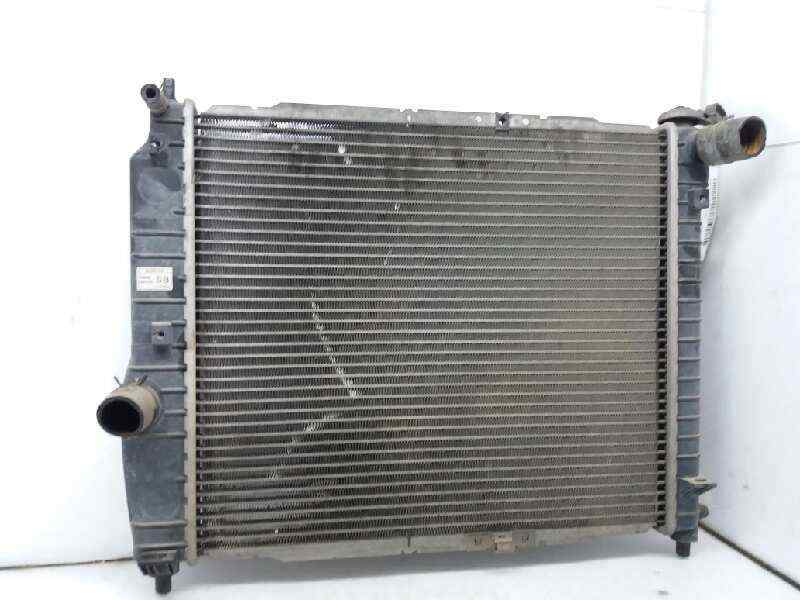 Két nước Daewoo Gentra