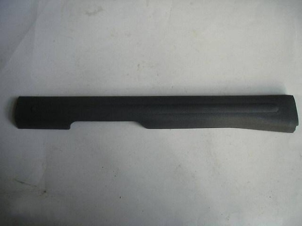 Ốp bậc lên xuống cửa trước phải Daewoo Lanos