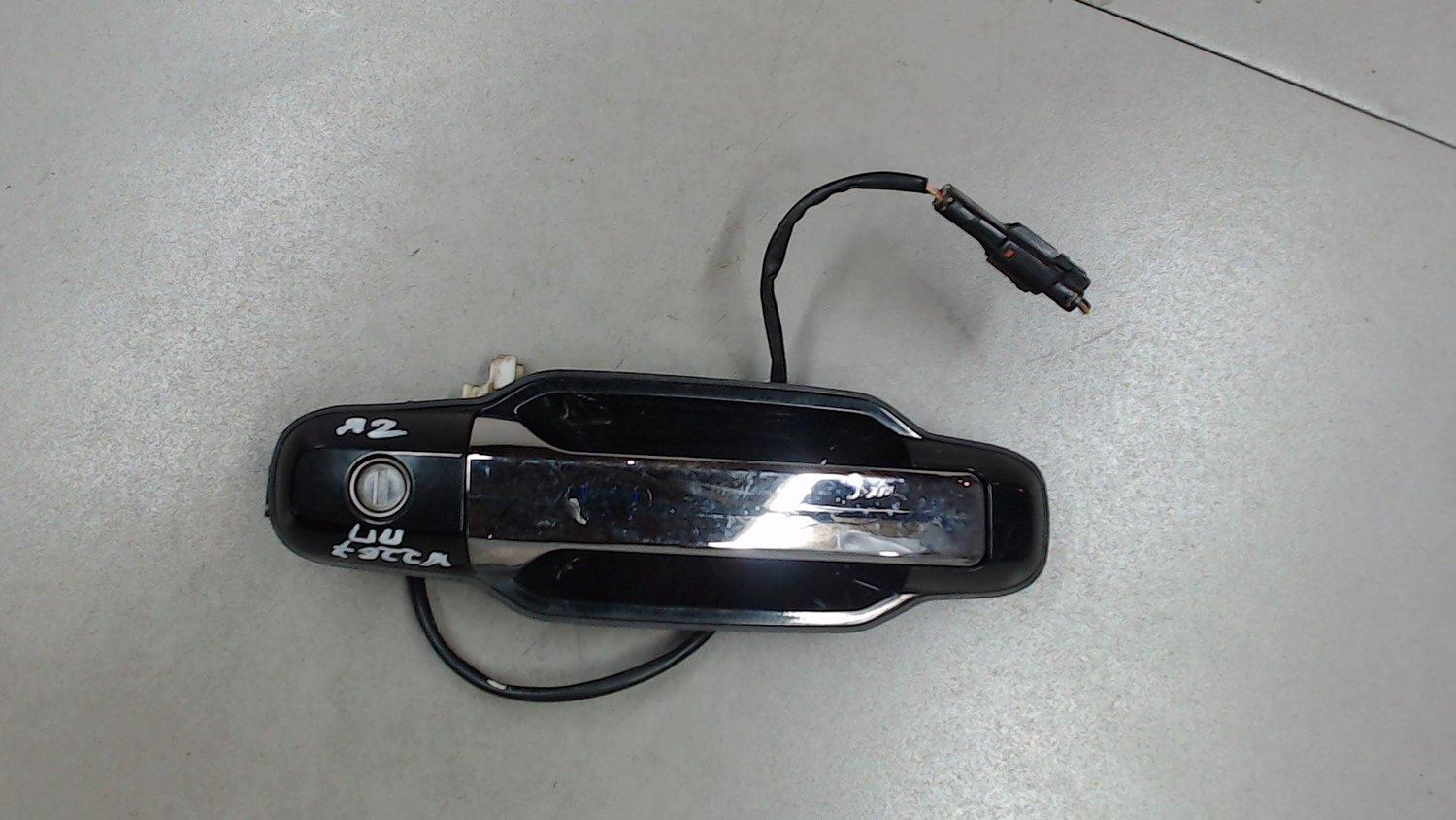 Tay mở cửa trước ngoài phải Kia Sorento 2002