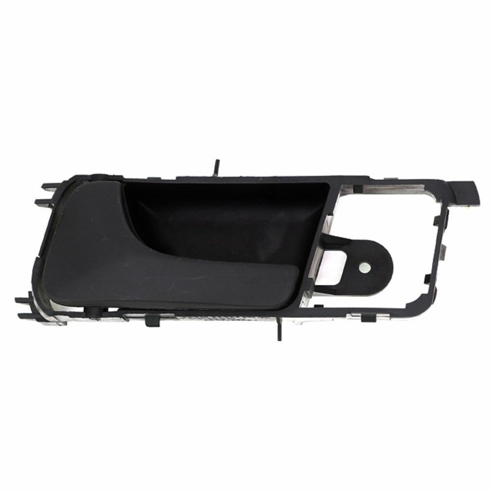Tay mở cửa trong bên trái Daewoo Lacetti CDX