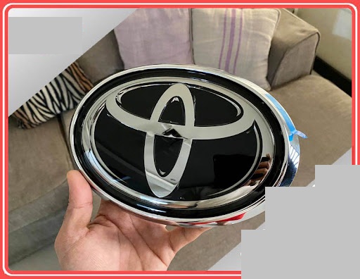 Biểu tượng ca lăng Toyota Fortuner 2017