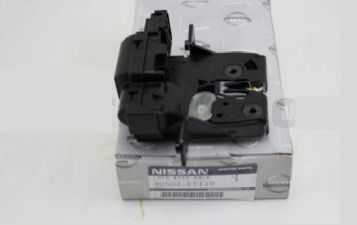 Ổ khóa cánh cửa hậu Nissan Qashqai