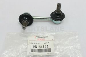 Rô tuyn cân bằng sau Mitsubishi Outlander