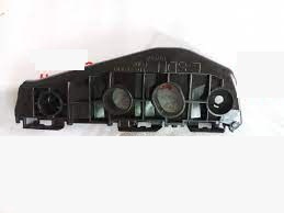 Giá bắt ba đờ sốc trước trái Toyota Altis 2008