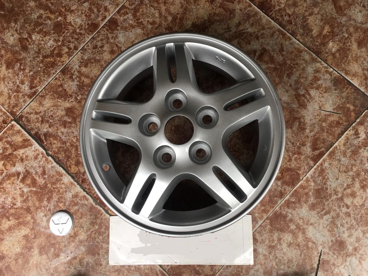 lazang sắt Mitsubishi Jolie ( hàng tồn bạc màu )