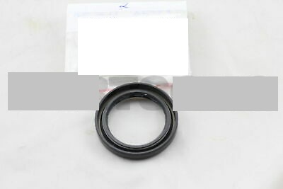 Phớt láp sau Toyota Land Cruiser HZJ80-FZJ80 35-48