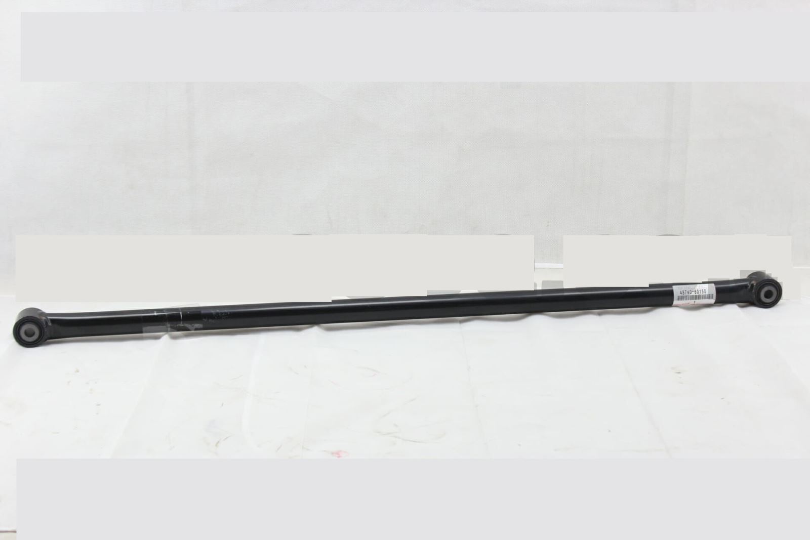 Thanh giằng ngang sau Toyota Land Cruiser 2008