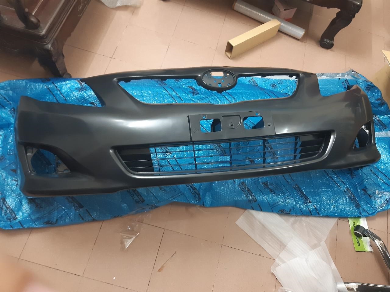 Ba đờ sốc trước Toyota Altis 2008