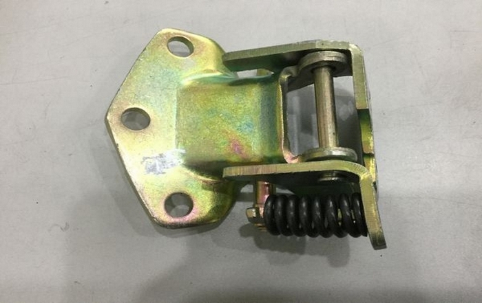 Bản lề cánh cửa trước dưới bên phải Mitsubishi Jolie