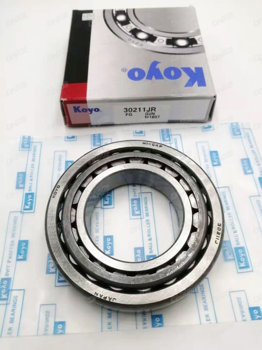 Bi moay ơ sau trong Isuzu NKR