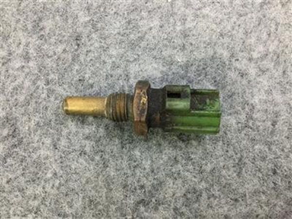 Cảm biến nhiệt độ nước phun xăng Toyota Zace 7K