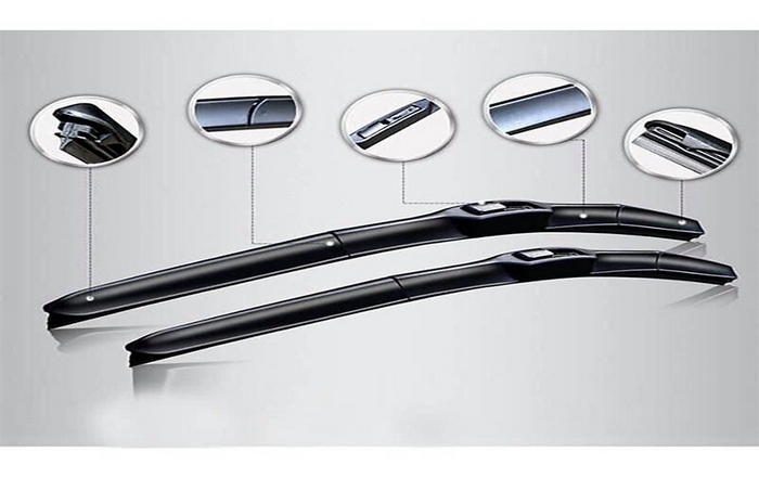 Cần gạt mưa sau Nissan Tiida