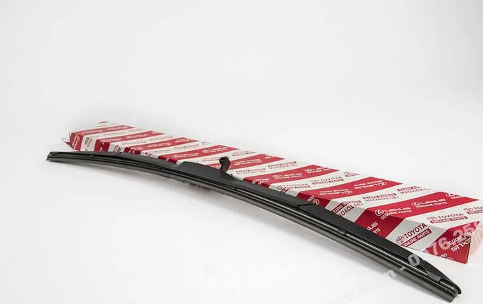 Chổi gạt mưa bên phải Toyota Altis 2010 2.0 350mm