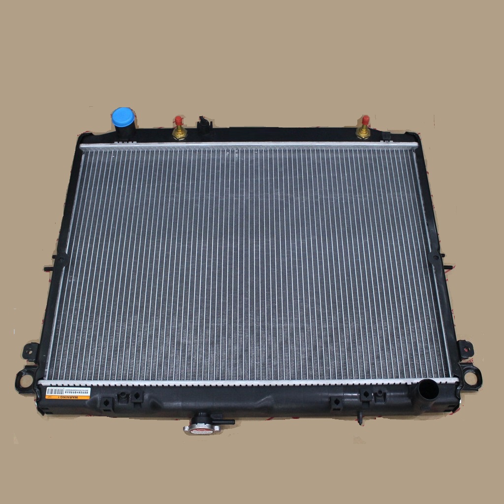 Két nước Toyota Land Cruiser FZJ100