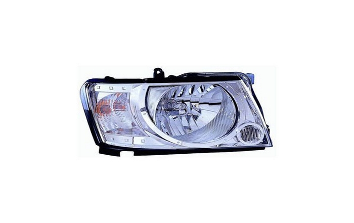 Đèn pha bên phải Nissan Patrol Y61 2004-2005