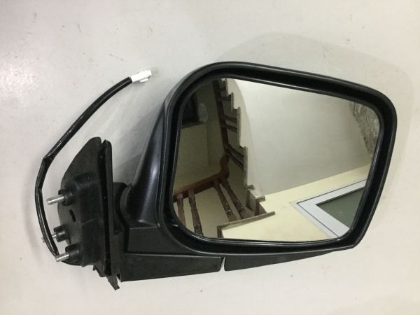 Gương chiếu hậu bên trái cơ đen Mitsubishi Jolie 2001