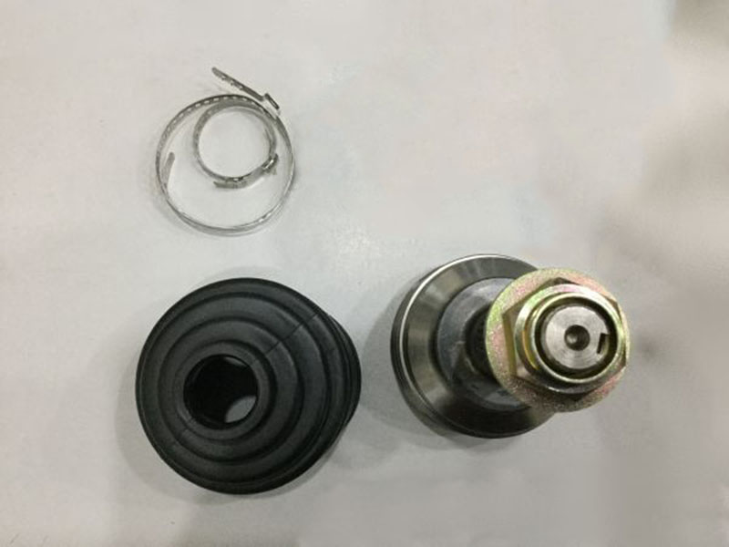 Láp ngoài Mazda 626 28*56*23
