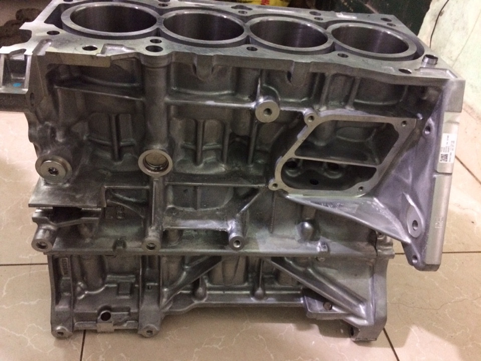Lốc máy Mazda 626
