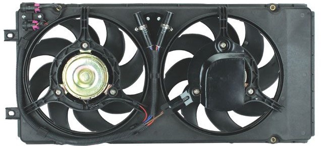 Hộp quạt giàn nóng Nissan Urvan E24