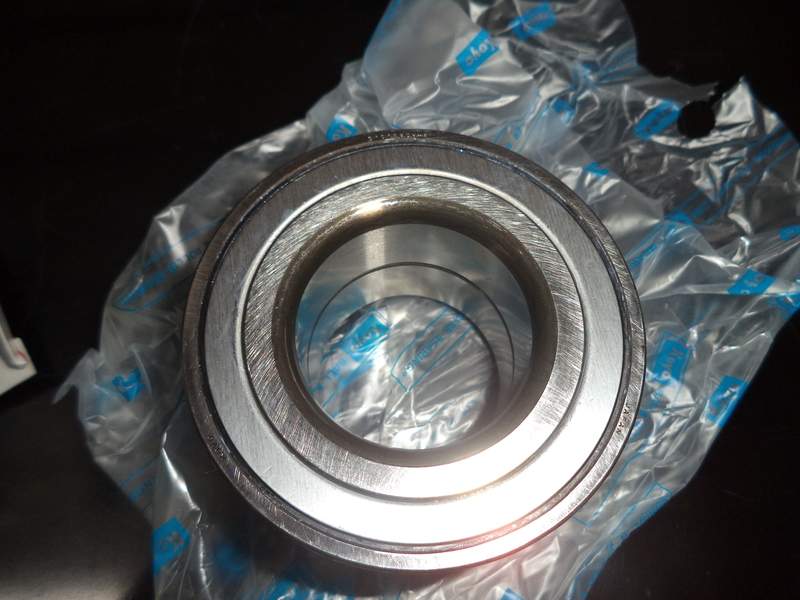Bi moay ơ trước Koyo Mazda 626